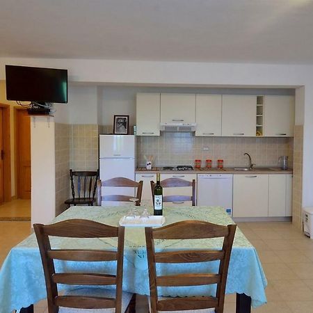 Apartment Nada With Private Pool 부젯 외부 사진
